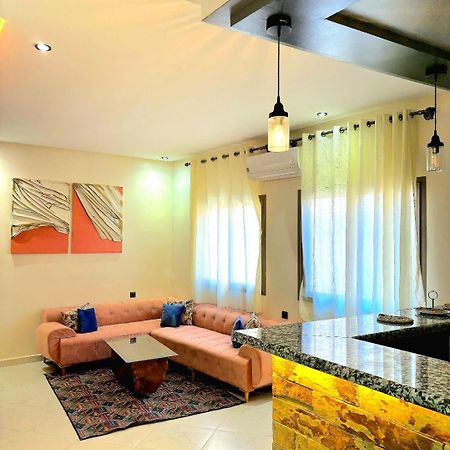 Imlil Apartment Climatise Azrou Bagian luar foto